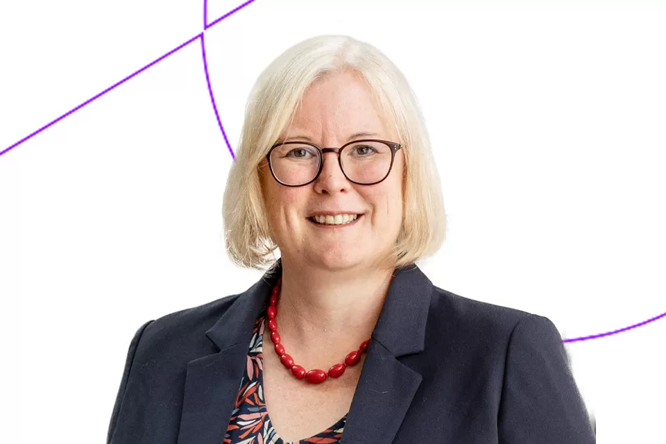 Professor Cath Noakes